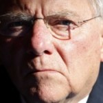 Schaeuble: “Grecia fuori dall’euro per cinque anni”